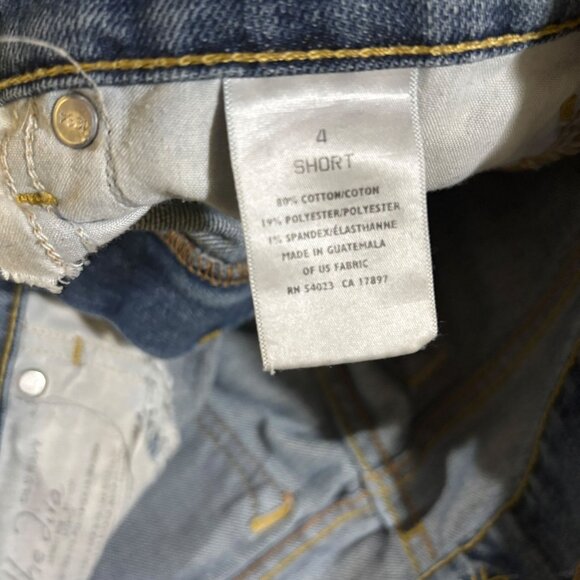 Old Navy The Diva 4 Short Denim Jeans Knee Holes - Picture 6 of 9